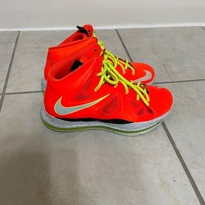 Nike LeBron X Elite Total Crimson GS 6.5